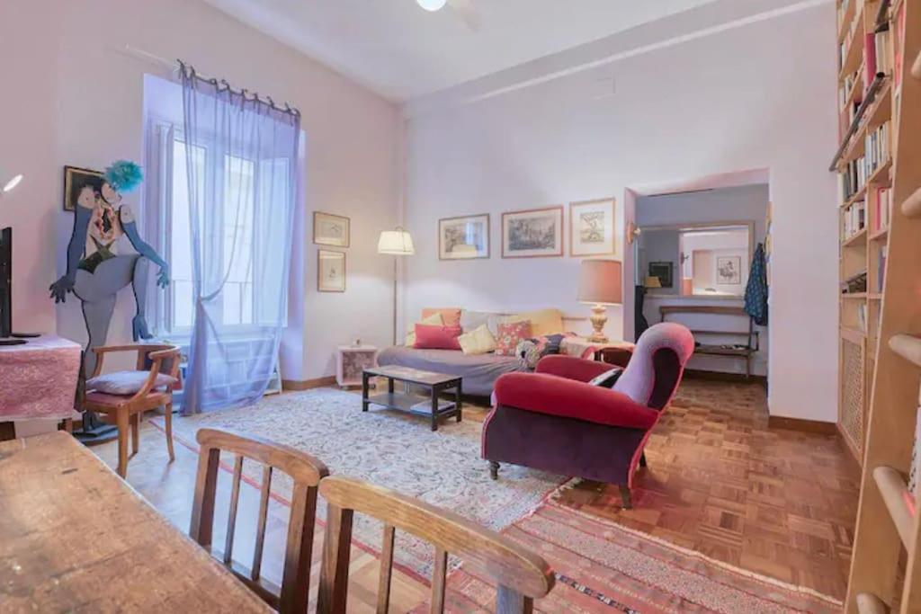 Romantica A Via Giulia Appartamento *